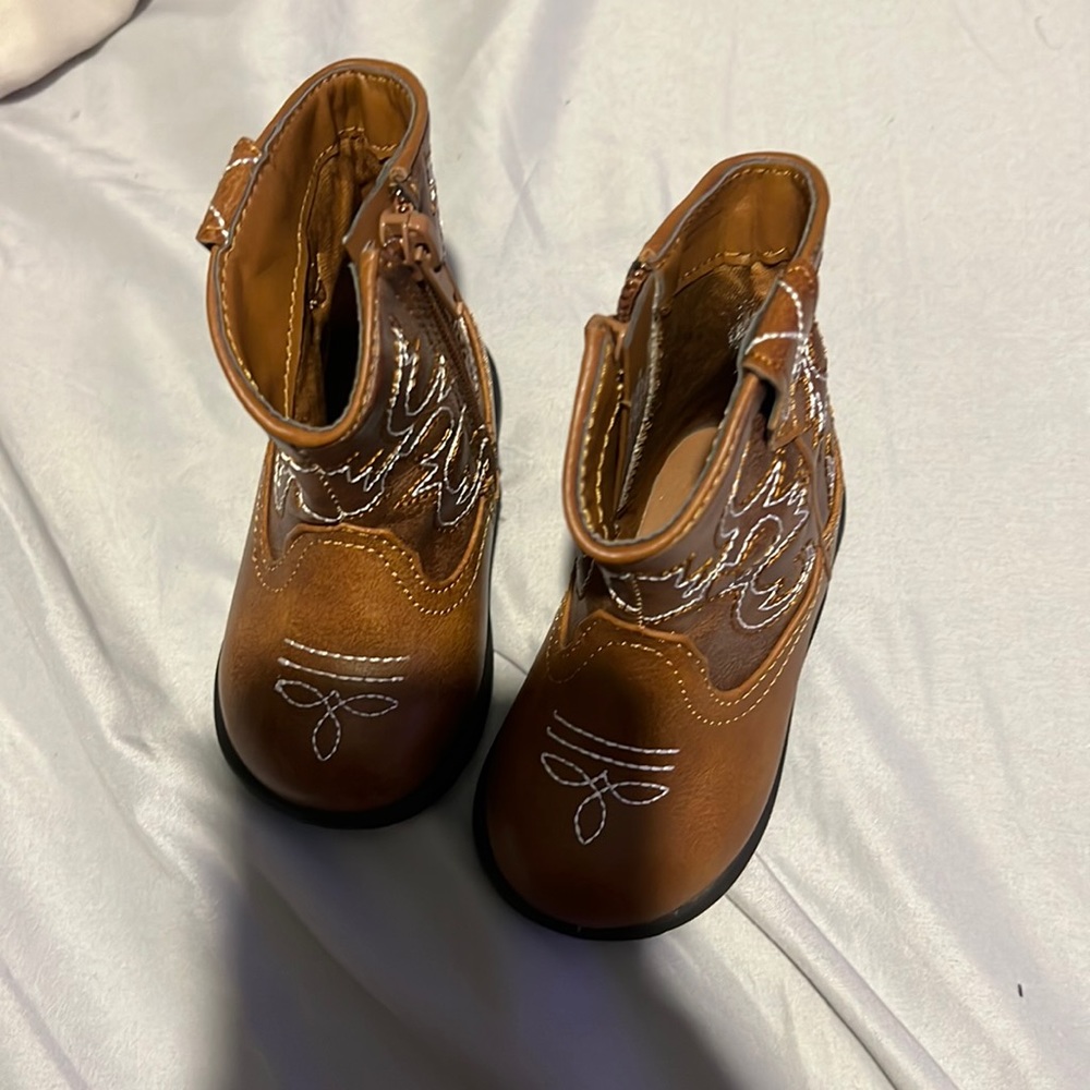 Size 4 boots